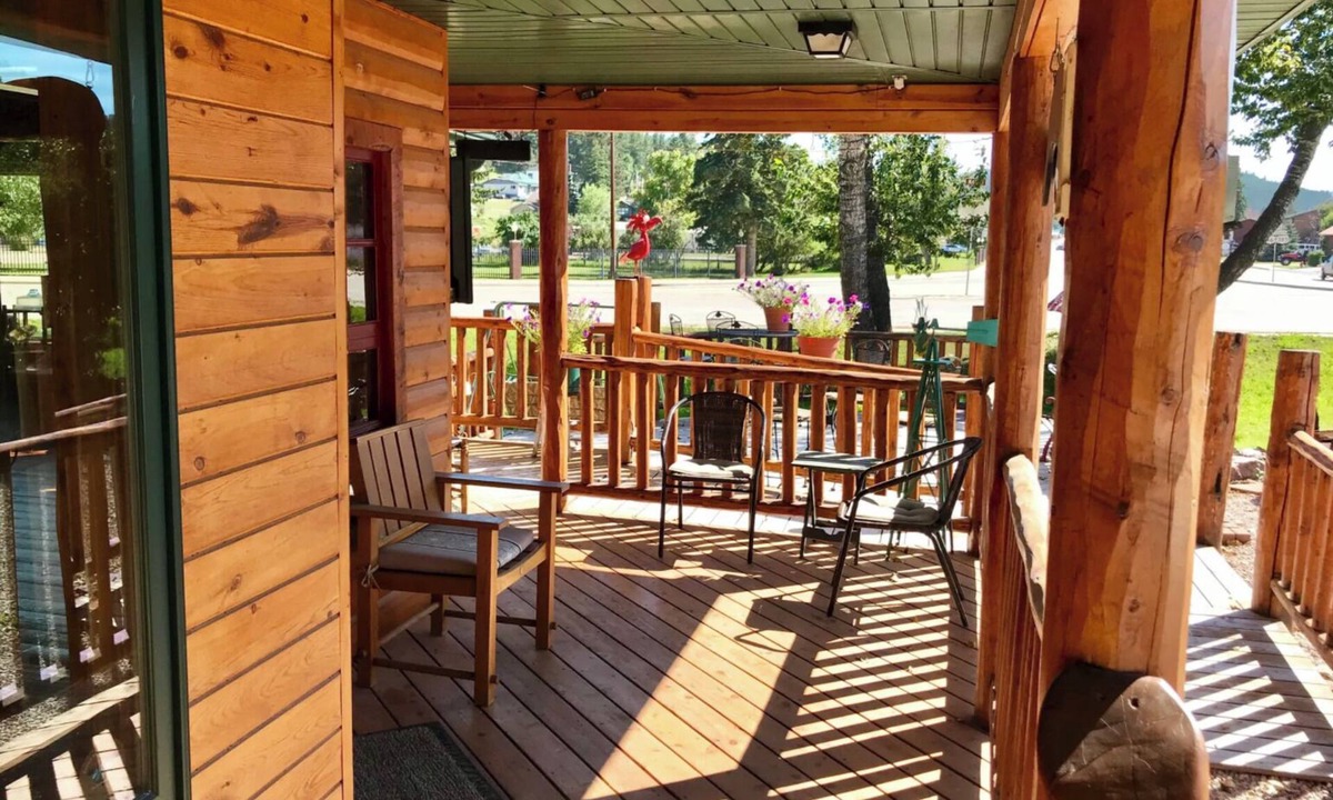Hill City Cabin | Mountain Peaks Inn, ELKHORN MOUNTAIN SUITE, Downtown Hill City