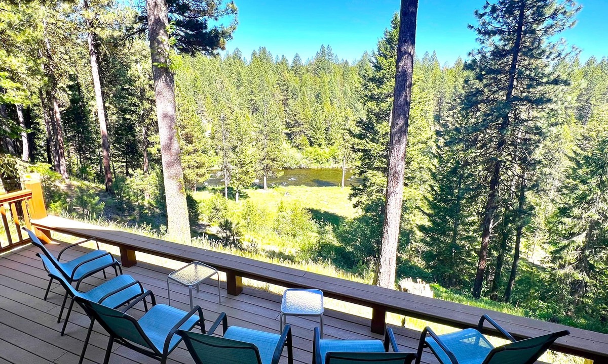 McCall House | On the Payette River - beauty, comfort, gourmet kitchen