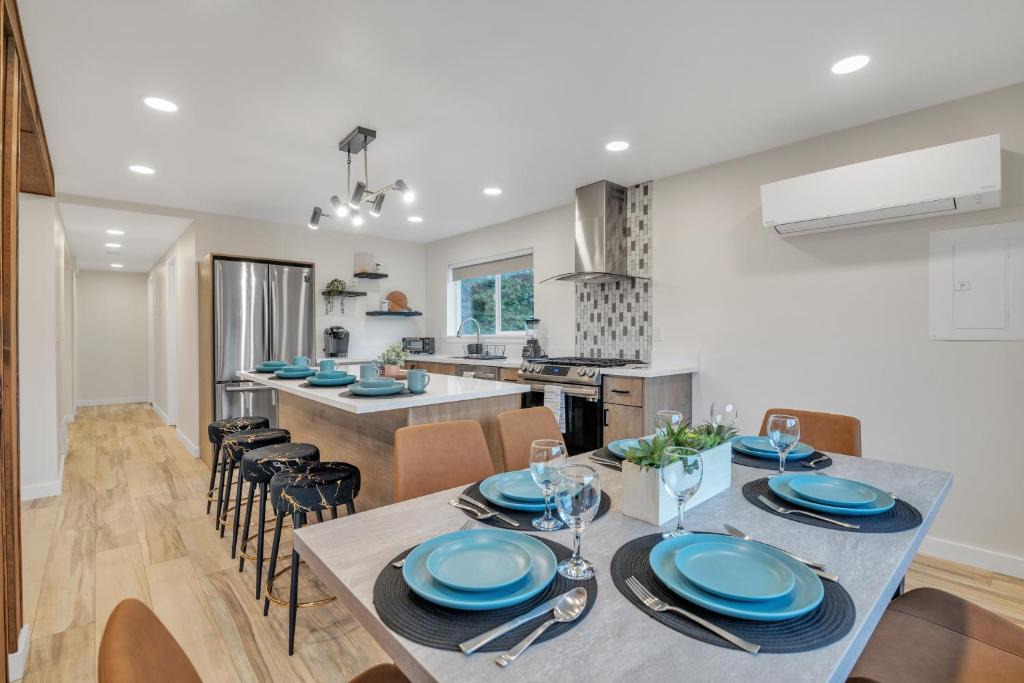 Tukwila Apartment | Pacific Northwest Retreat Duplex 3min from Seattle