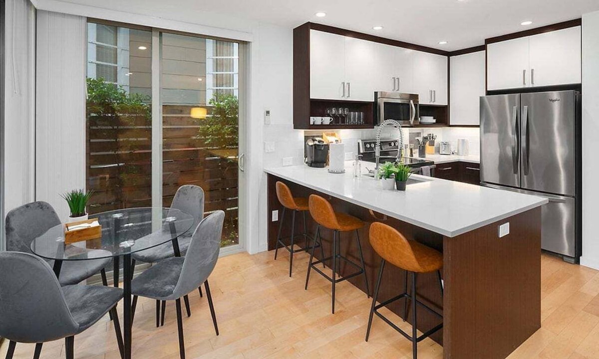 Minor House | Perch - Centro Guesthouse A: 3 Bedroom | City Center | Pet