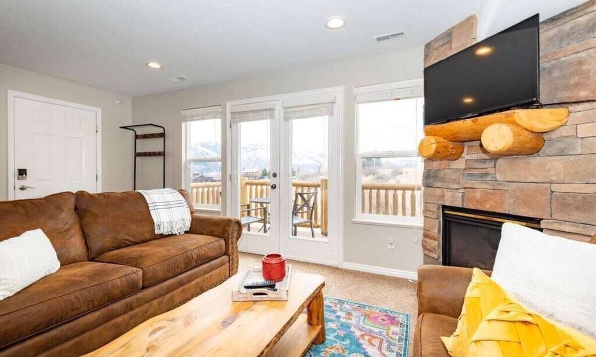 Eden Condo | Powder Mtn Retreat MH110 |Near Powder Mtn |Hot Tub