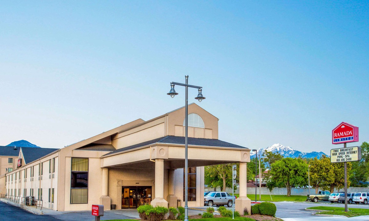 South Salt Lake Hotel | Ramada by Wyndham Salt Lake City