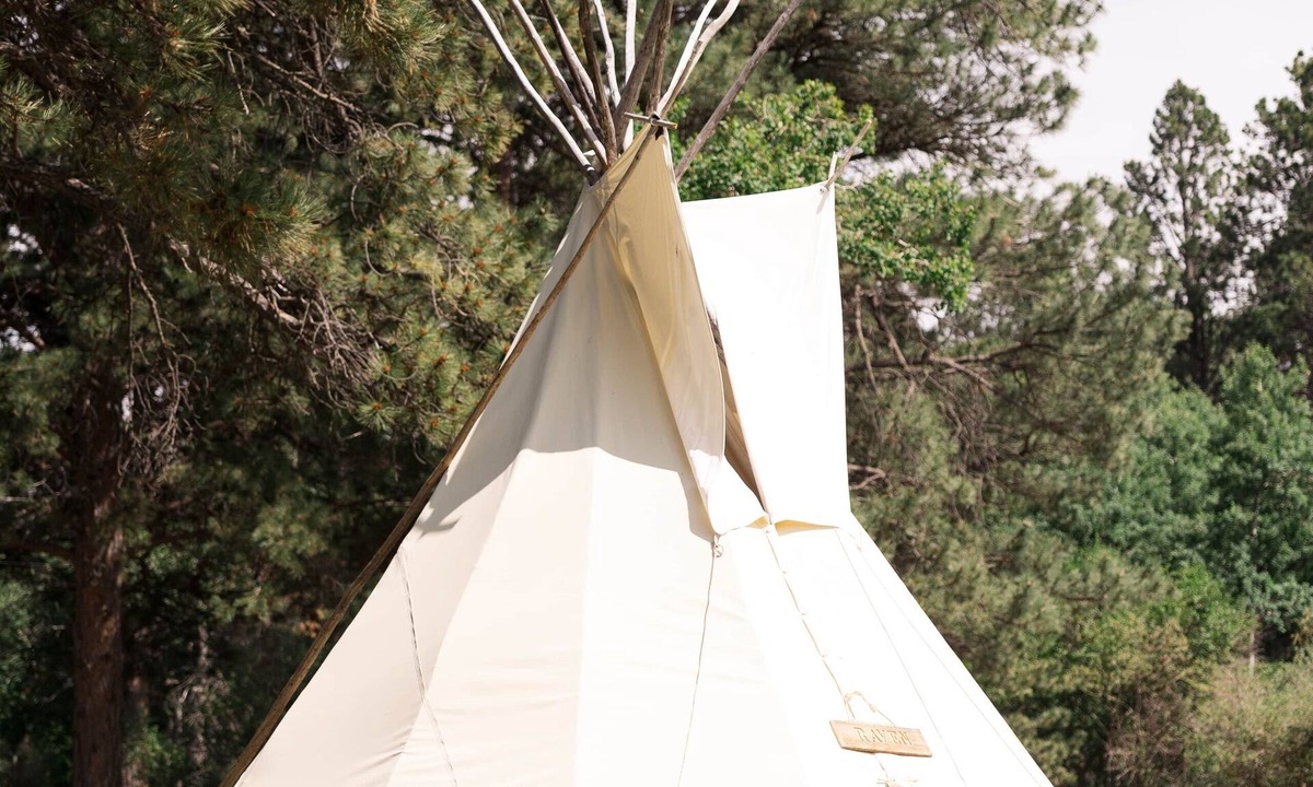 Saddlestring House | Raven Tipi, Rustic "Raven" Tipi by Bighorn Mountains