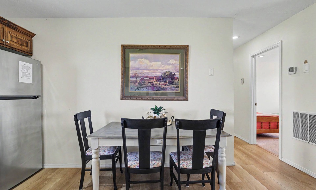 Gooding County Apartment | Renovated 4-bedroom apartment in bucolic Wendell