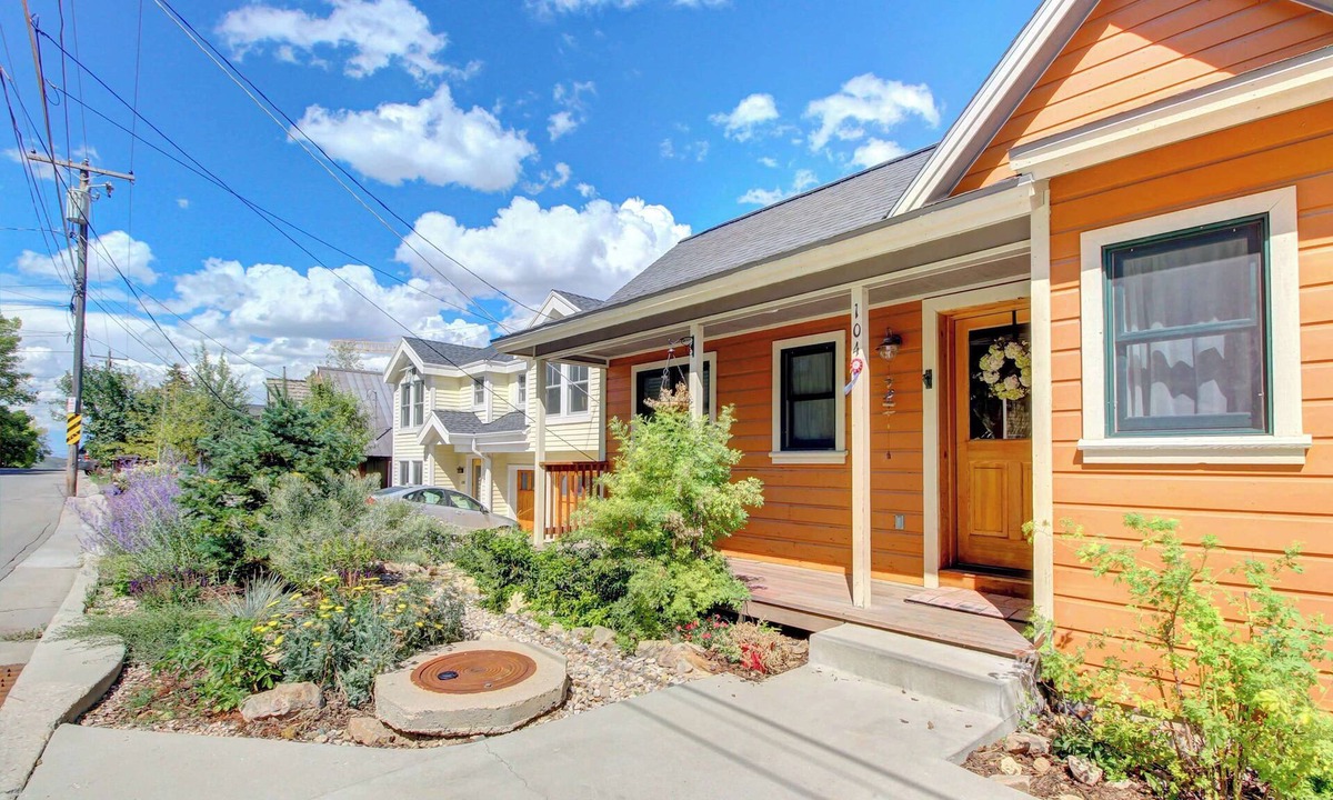 Downtown Park City Cabin | Restored 1890s Cabin - Close to Chairlift & Sundance Venues