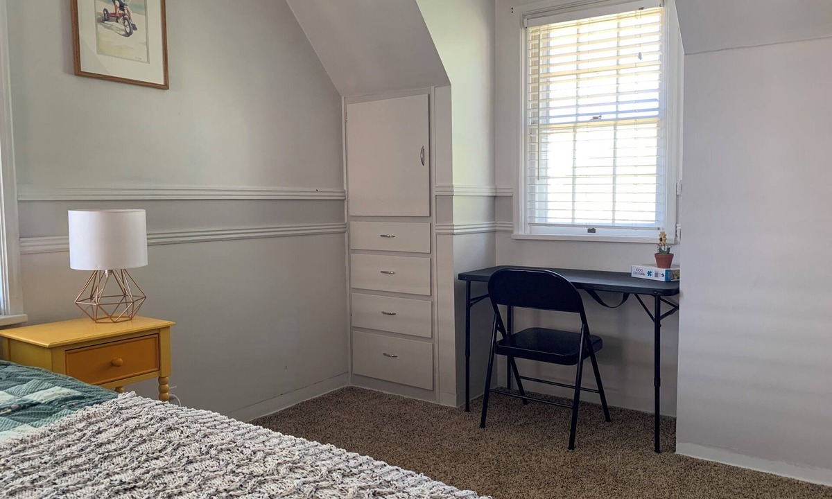 Burley Apartment | Second-Story Sunflower Suite: Near DFC Sites