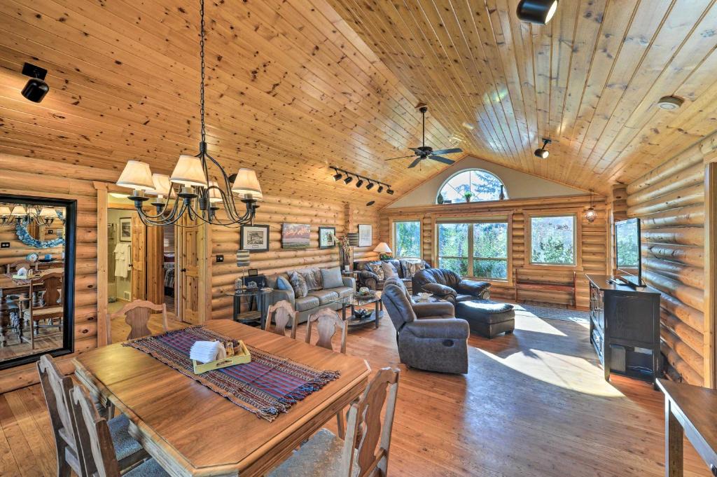 Driggs House | Serene Driggs Cabin ~ 10 Mi to Grand Targhee!