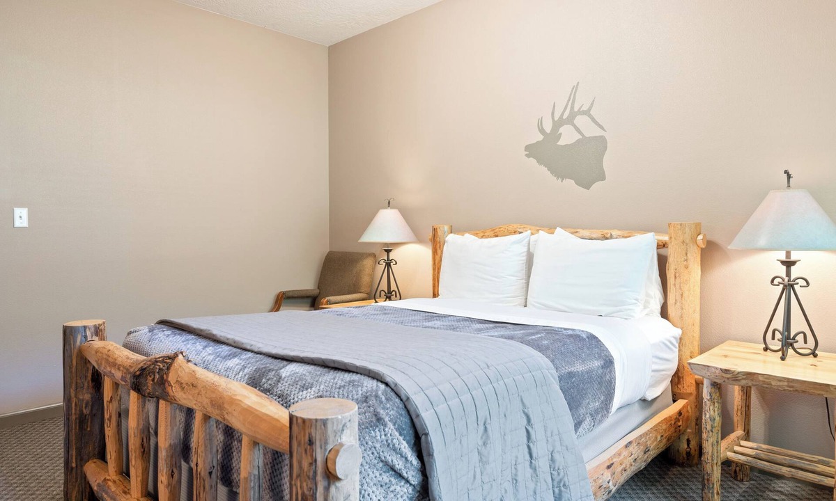 Lowman Cabin | SouthFork Lodge