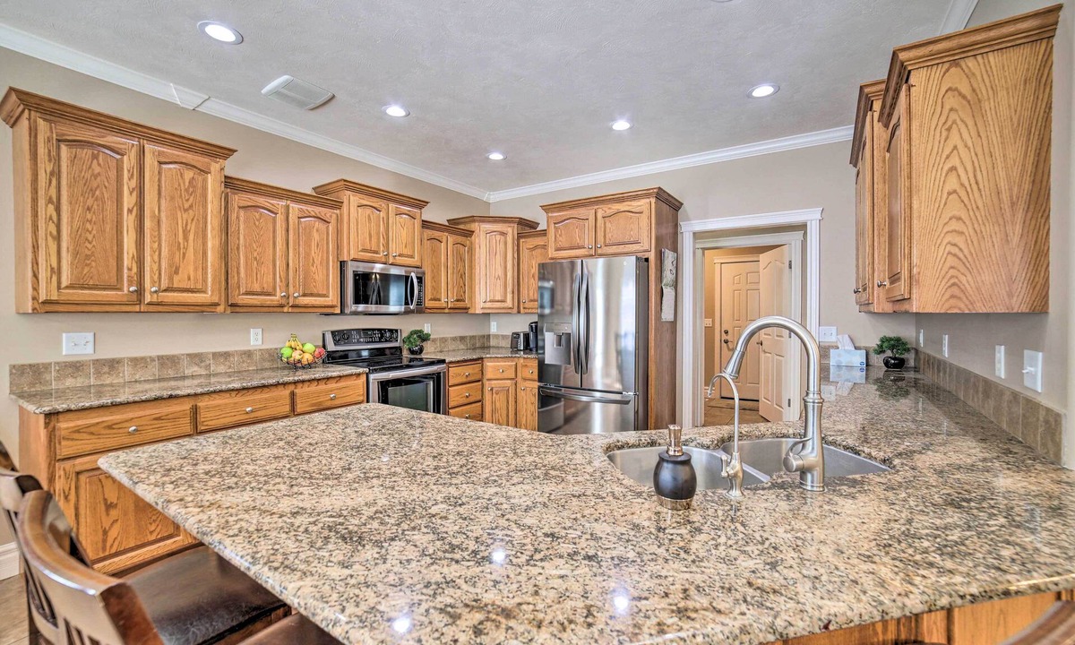 Rexburg Cottage | Spacious Idaho Home: Ski, Hike, & Fish!