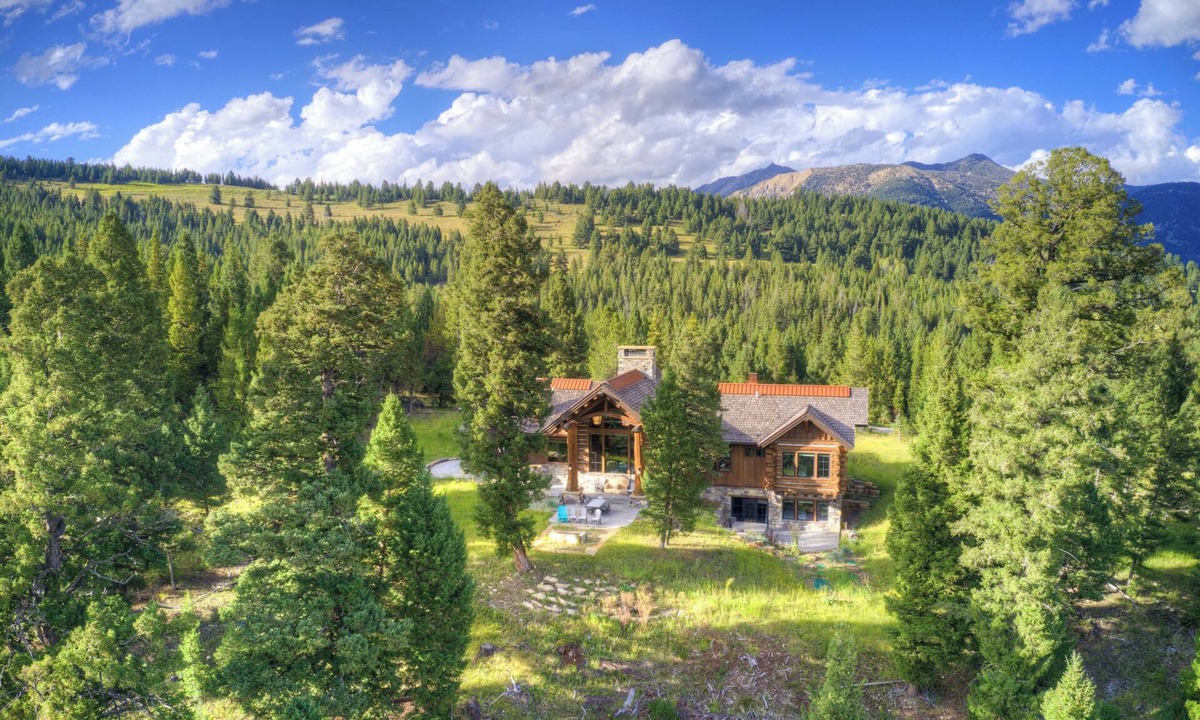 Spanish Peaks House | Spanish Peaks Mountain Home - Big sky