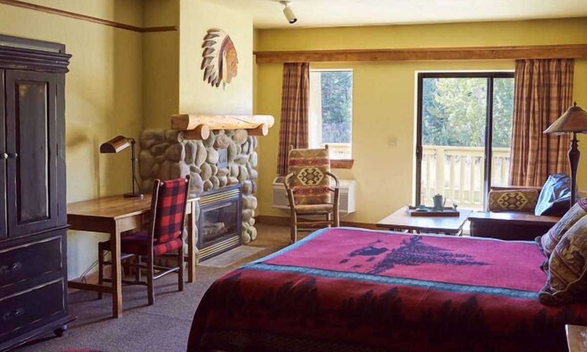 St. Mary Hotel | St. Mary Village