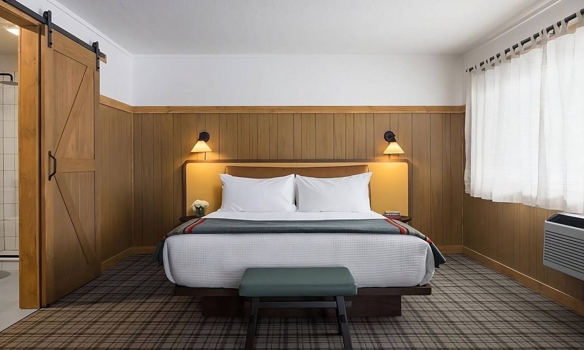 Jackson Hotel | Stay Warm by the Fire Pit at Rustic Lodge w/Spacious Rooms in Jackson Hole