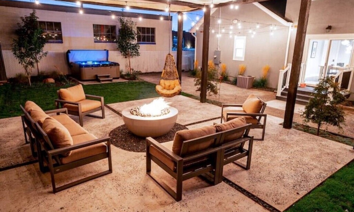 South Salt Lake House | Stunning SLC House w/Hot Tub and Fire Pit!