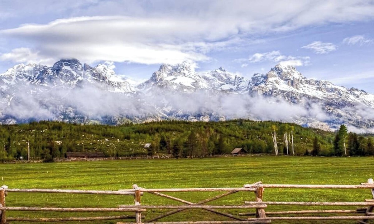 Jackson Condo | Stunning Teton-View Retreat Minutes from National Parks