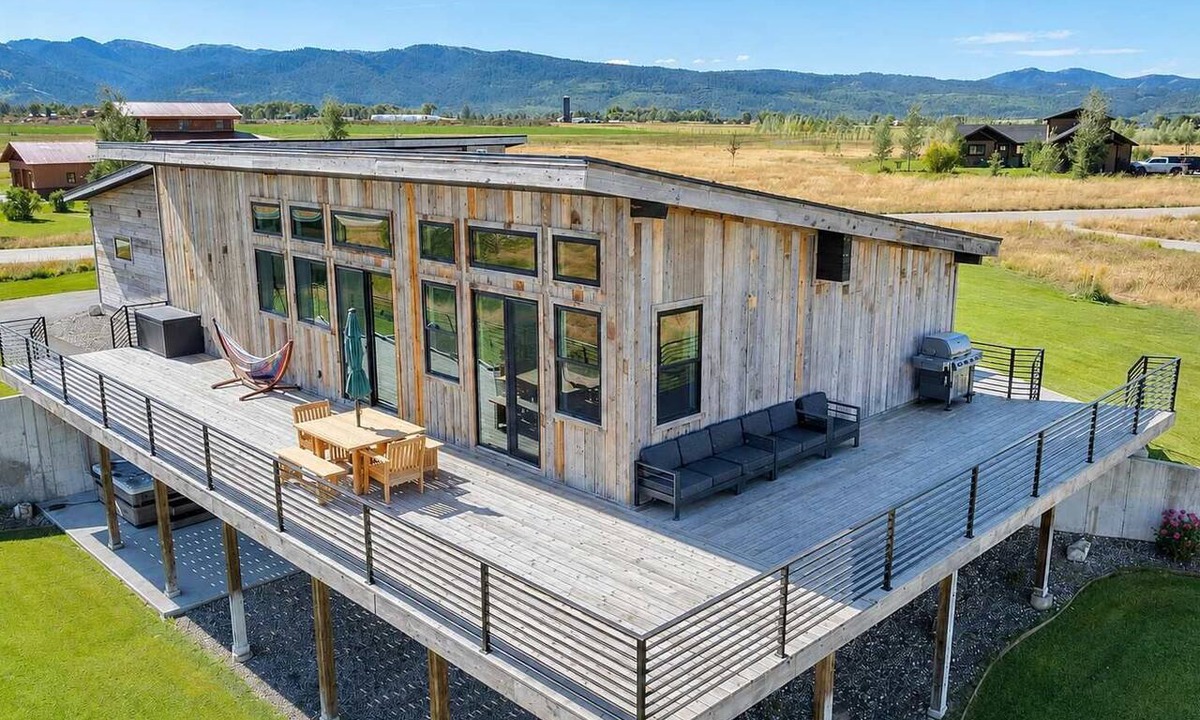 Victor House | Teton Homestead: Shambala Private Mountain Retreat
