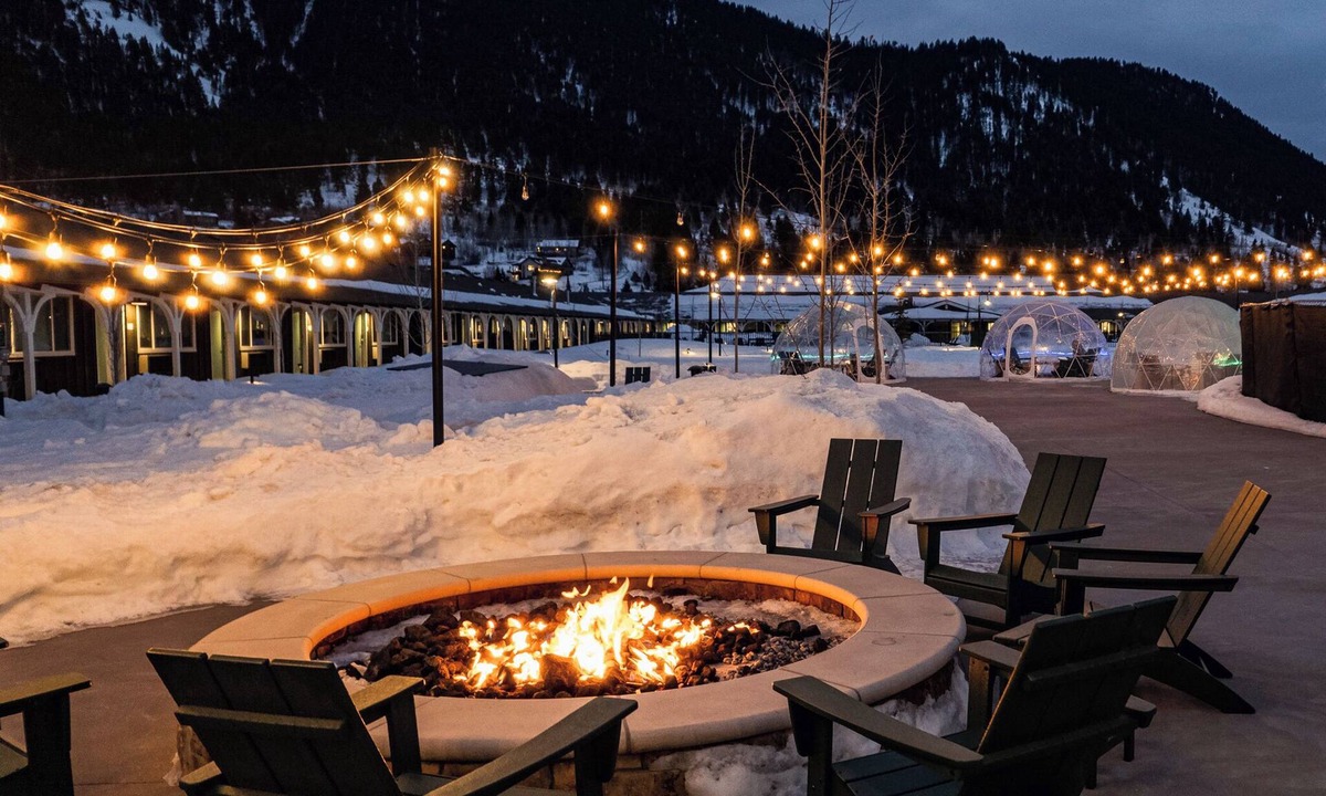 Jackson Hotel | The Virginian Lodge, an Outbound Hotel