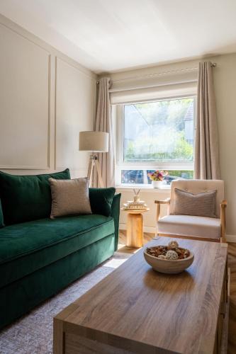Nitshill House | The Willows