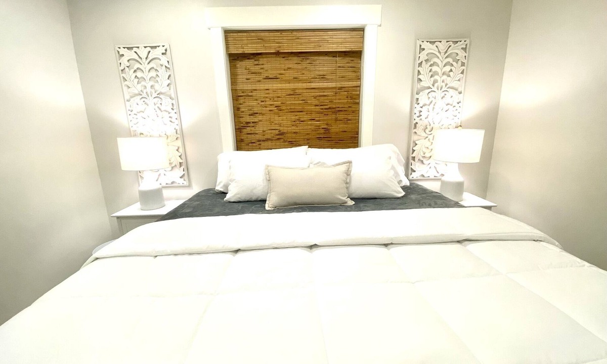 Rexburg Apartment | Ultra Modern Superior Suite-Free Breakfast&Dinner