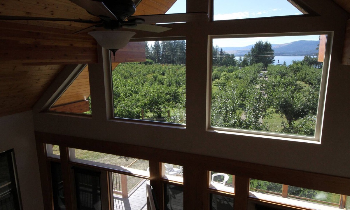 Finley Point House | Upscale Luxury Home on Cherry Orchard Overlooking Flathead Lake