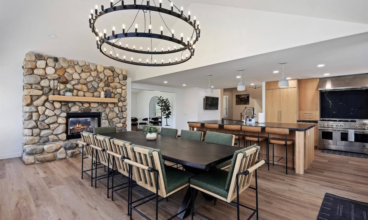 Twin Falls House | VACATION HOME OF YOUR DREAMS! Luxury Canyon Retreat Above Shoshone Falls with Private Dock