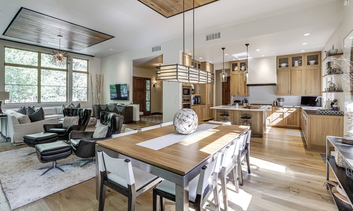 Ketchum House | Walk to Town & Trails! Luxe Mtn Retreat w/Hot Tub