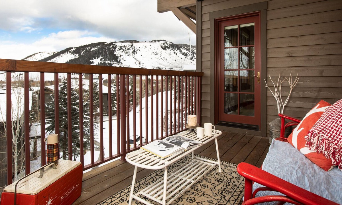 Jackson Condo | Whether you’re seeking outdoor adventure or refined culture, this spot has it