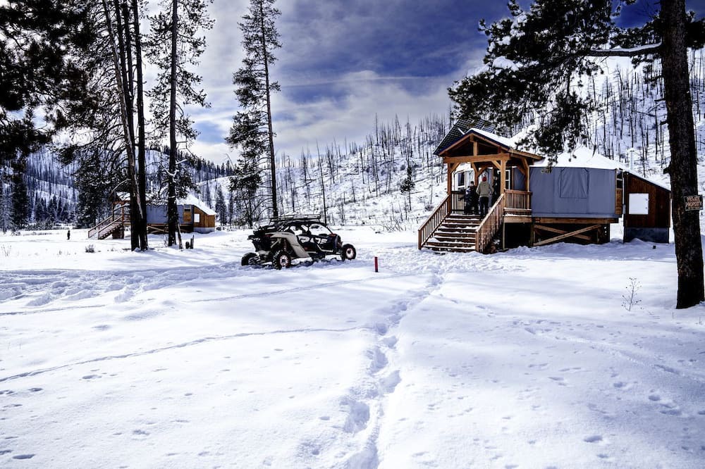 Boise County Cabin | Wonderful Yurt with Sauna and Incredible Mountain Views in Boise, Idaho