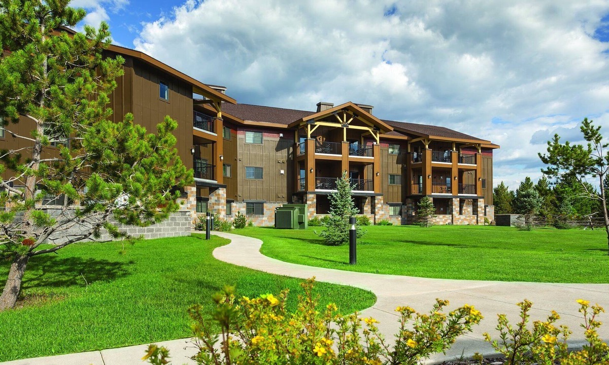 West Yellowstone Condo | Worldmark by Wyndham Resort Condo , Queen or 2 twins 2nd BR BEST!
