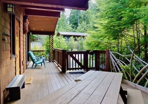 1BR - Garden View - Non Pet Friendly - Sleeps 2 in Port Renfrew