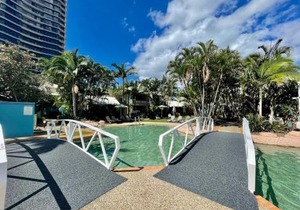 Diamond Beach 84 in Gold Coast