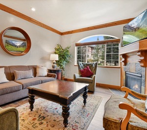 Villa Midway 