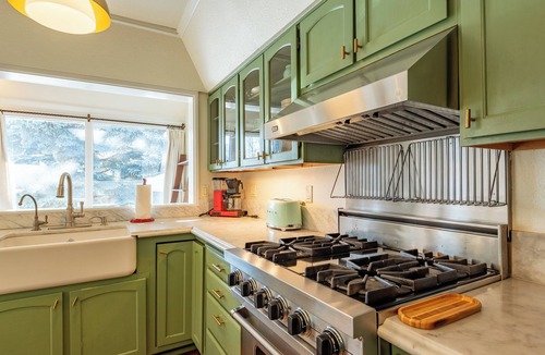 Ketchum House | 109A Buss Elle - New Spacious Property in Great West Ketchum Location