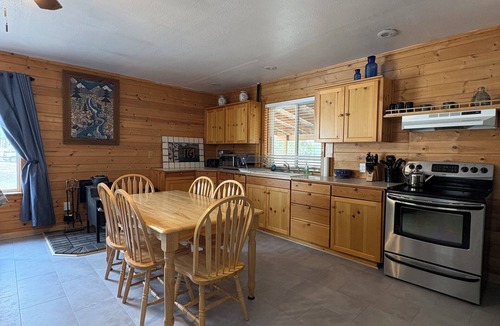 Lowman Cabin | 2-bedroom cabin in quaint Lowman for a relaxing stay