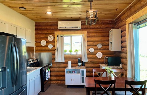 Grangeville Cabin | 2 bedroom cabin sleeps 4, less than a mile from Grangeville