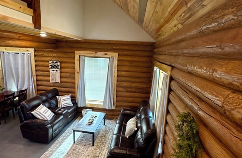 Grangeville Cabin | 2 bedroom cabin sleeps 4, less than a mile from Grangeville