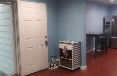 West Valley City House | 2 Bedroom, Zipline for kids Center of all the mountains, Dogs Welcome