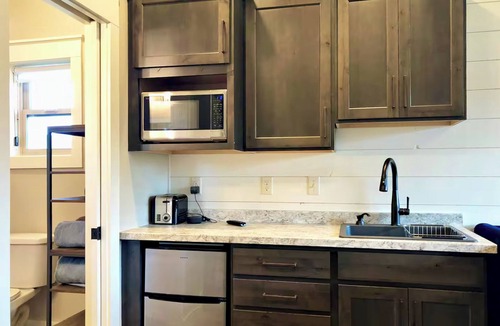 Bloomington House | 2 BR Tiny Homes - Unique Outdoor Space
