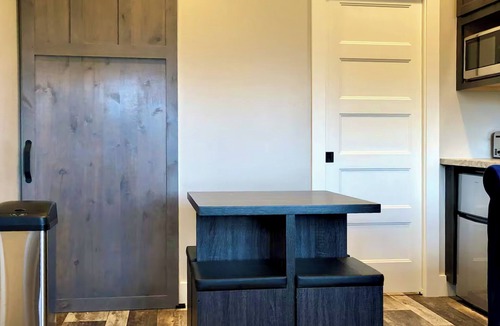 Bloomington House | 2 BR Tiny Homes - Unique Outdoor Space