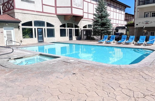 Zermatt Condo | 2070 | Remodeled 2Q Near Park City | Pool/Hot Tub