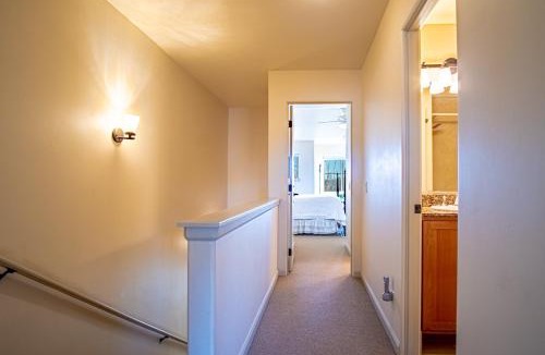 Hailey House | 2BD Sweetwater Condo - Community Park, Pool + Hot Tub