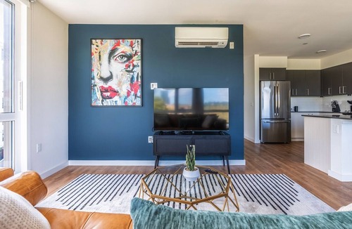 West Bellevue Apartment | 3BR | Gym, Balcony | Bellevue | Sophari Parkside I