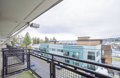 North Queen Anne Apartment | 4-bedroom apartment in Seattle perfect for your getaway
