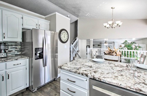 Layton House | 4 BR Home Near HAFB, Restaurants, & Snowbasin!