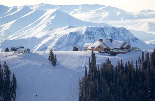 Elkhorn Condo | 4BD Villager Mountain Retreat + SV Resort Passes