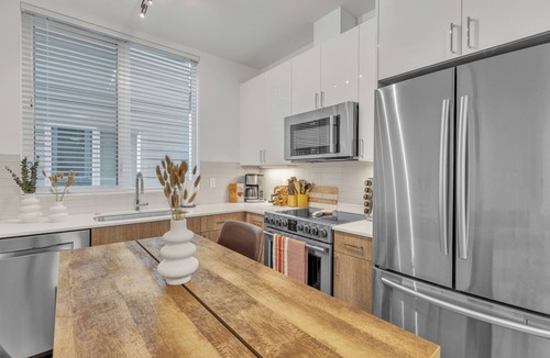 North Queen Anne House | 4BR Queen Anne Retreat Minutes to Downtown Seattle