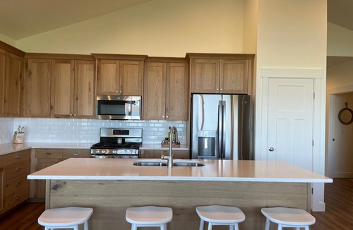 Fish Haven House | 5 bedroom 4 baths. Family get away with tons of amenities.The Reserve. Sleeps 24