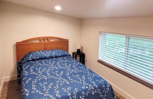 Swanlake House | 5 Mi to Devil Creek Reservoir: Idaho Farmhouse!