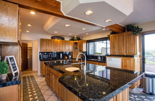 Harbor Village Cabin | 7000+ square feet! Family Reunion Getaway! Views!