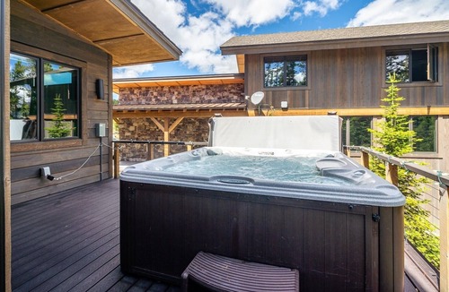 Big Sky House | 8 Alpine Bend (3-Bedroom Home) with Mountain view by Moonlight Basin Lodging