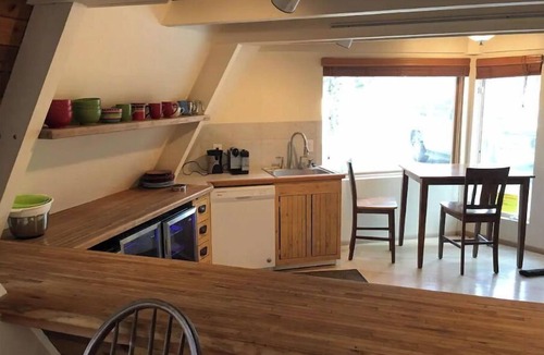Warm Springs House | A-Frame In Paradise! (Whole House) Fast WiFi
